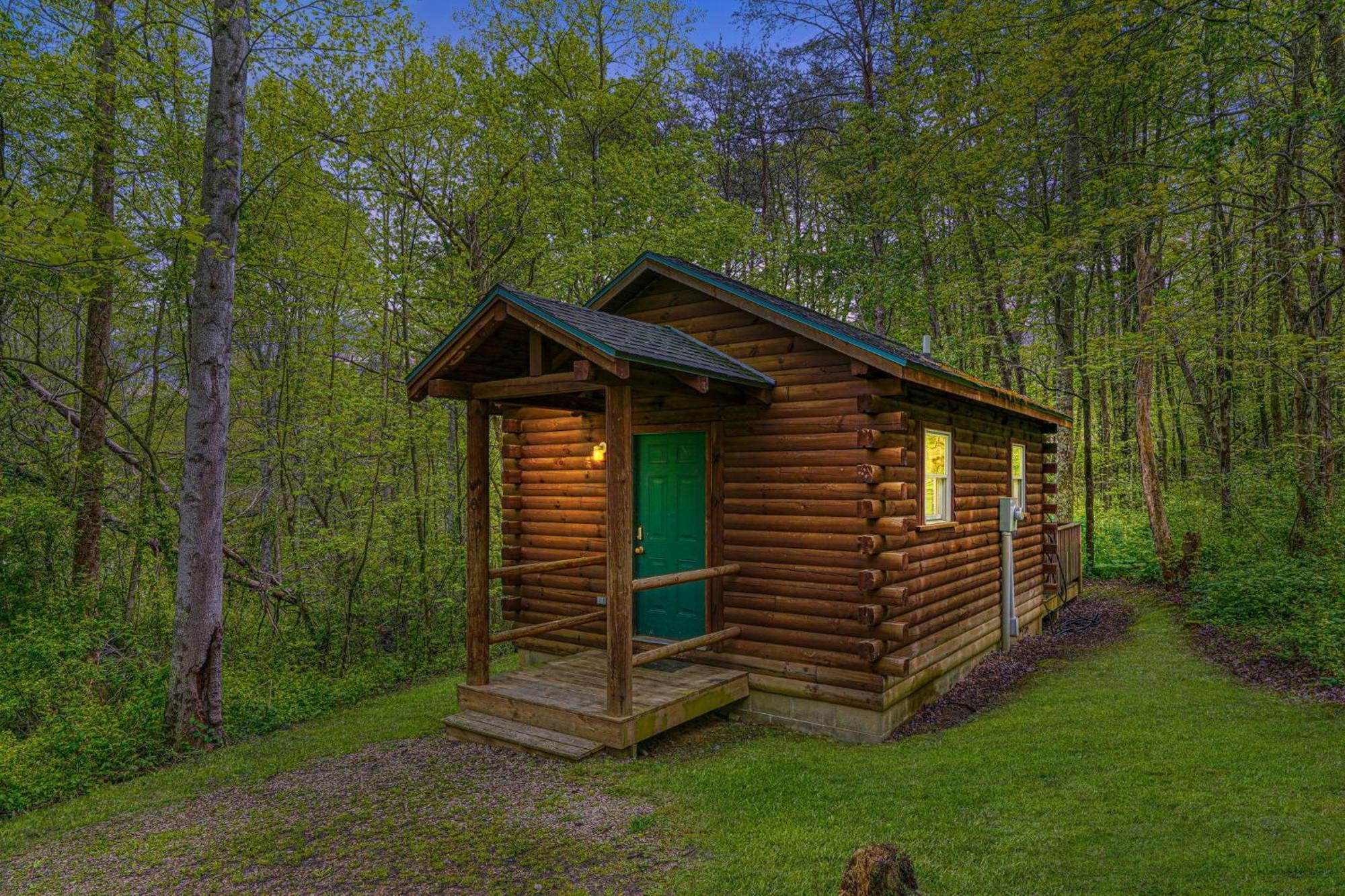 Blue Rose Cabins - Cozy Cabin Logan Eksteriør bilde